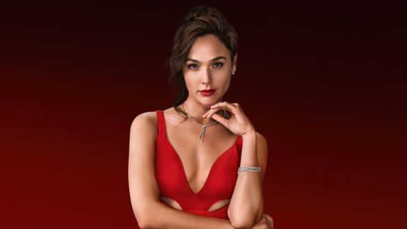 Gal Gadot in Red Notice