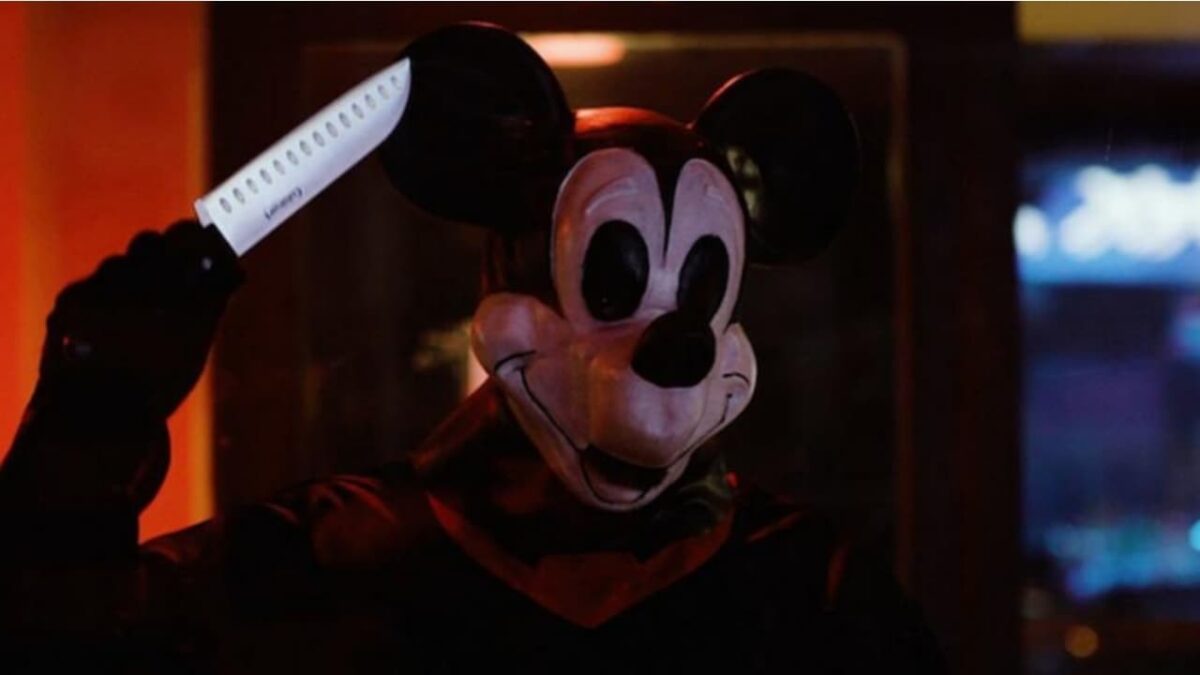 Mickey Mouse maakt slachtoffers in trailer horrorfilm