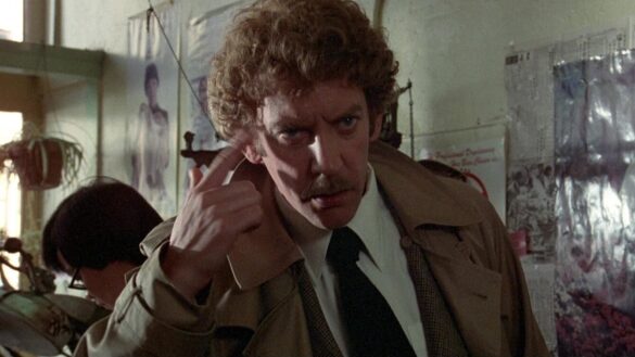 DONALD SUTHERLAND in INVASION OF THE BODY SNATCHERS (c) The Movie Database (TMDB)