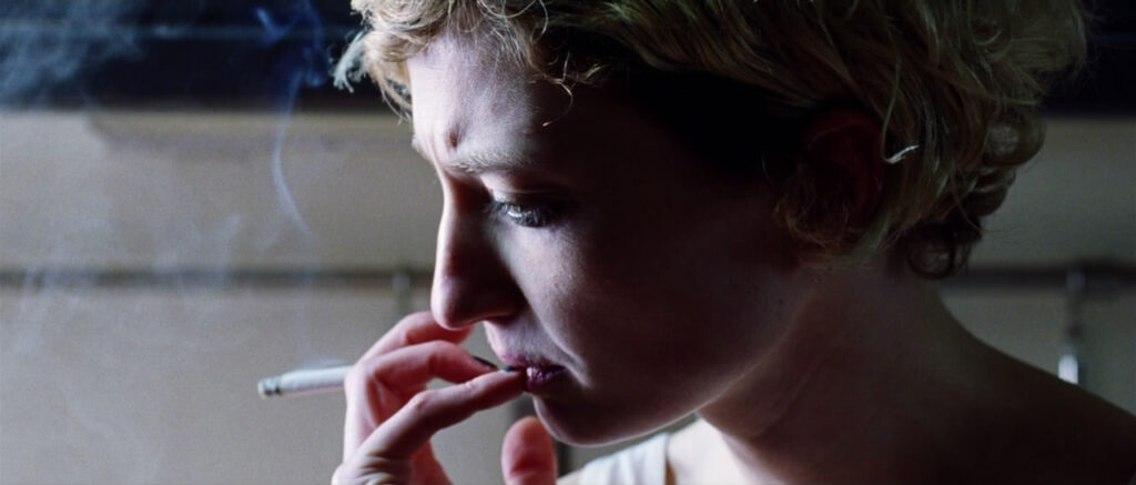 ALBA ROHRWACHER in LA SOLITUDINE DEI NUMERI PRIMI (c) IMDB Pro