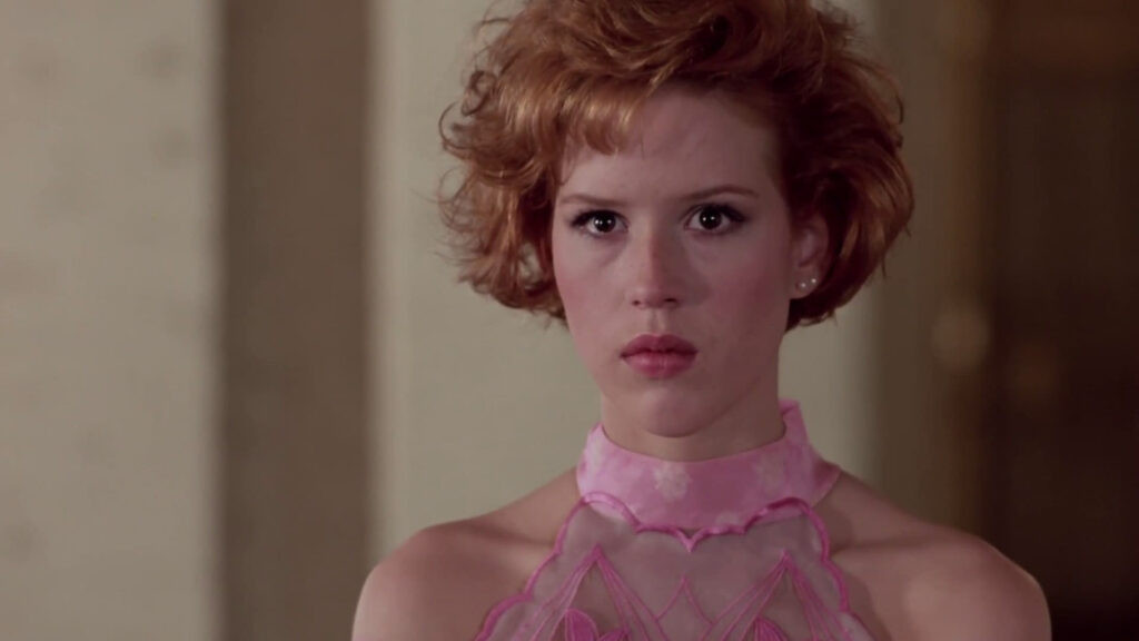 MOLLY RINGWALD in PRETTY IN PINK (c) The Movie Database (TMDB)