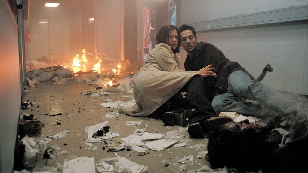 FINAL DESTINATION 2 (c) The Movie Database (TMDB)