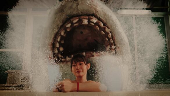 HOT SPRING SHARK ATTACK (c) Razor Reel Flanders Film Fest