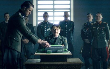 HET GROTE OFFENSIEF (c) September Film