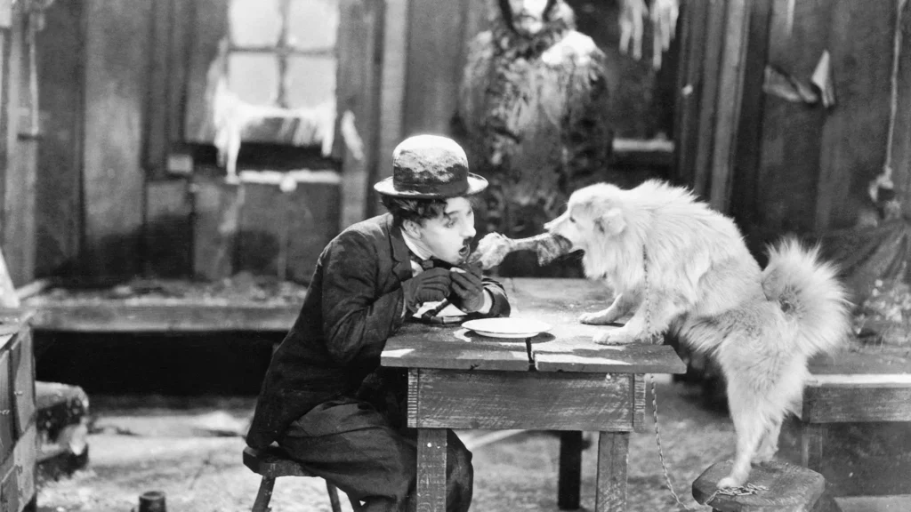 CHARLIE CHAPLIN in THE GOLD RUSH (c) The Movie Database (TMDB)