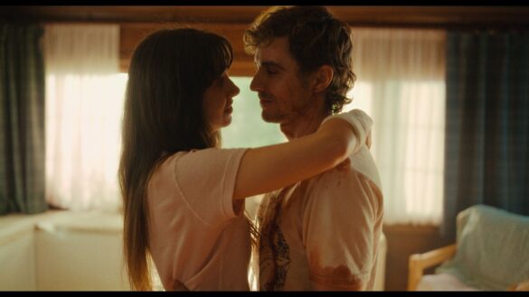 TOGETHER (c) NEON / The Searchers