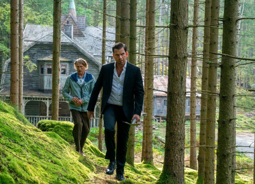 THE LAST VIKING (c) Rolf Konowv