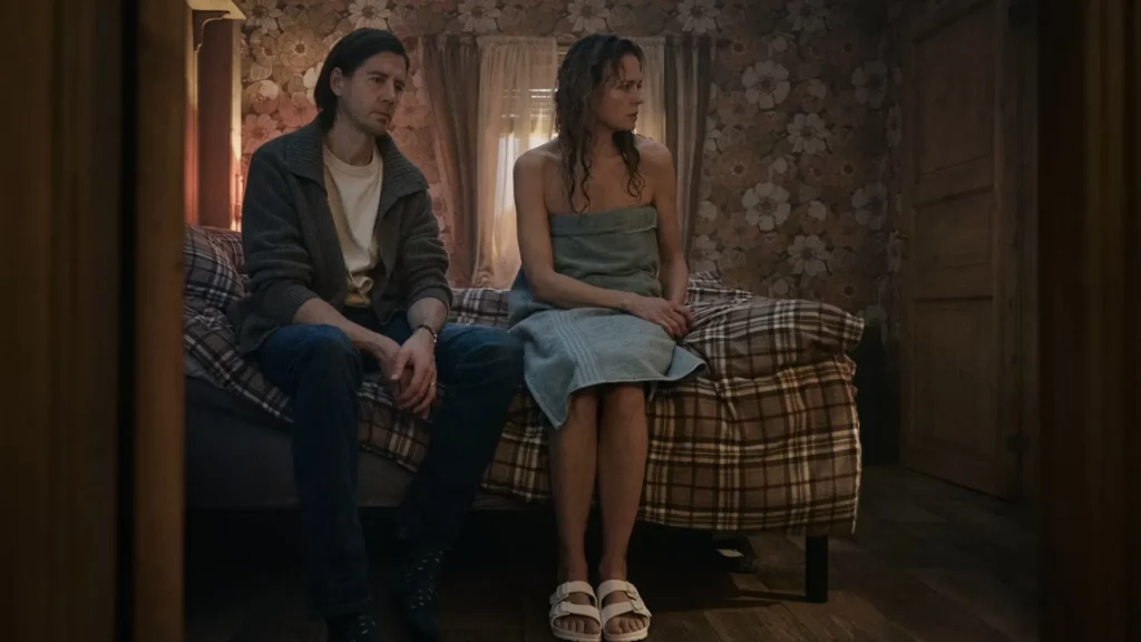 LET GO (c) The Movie Database (TMDb)